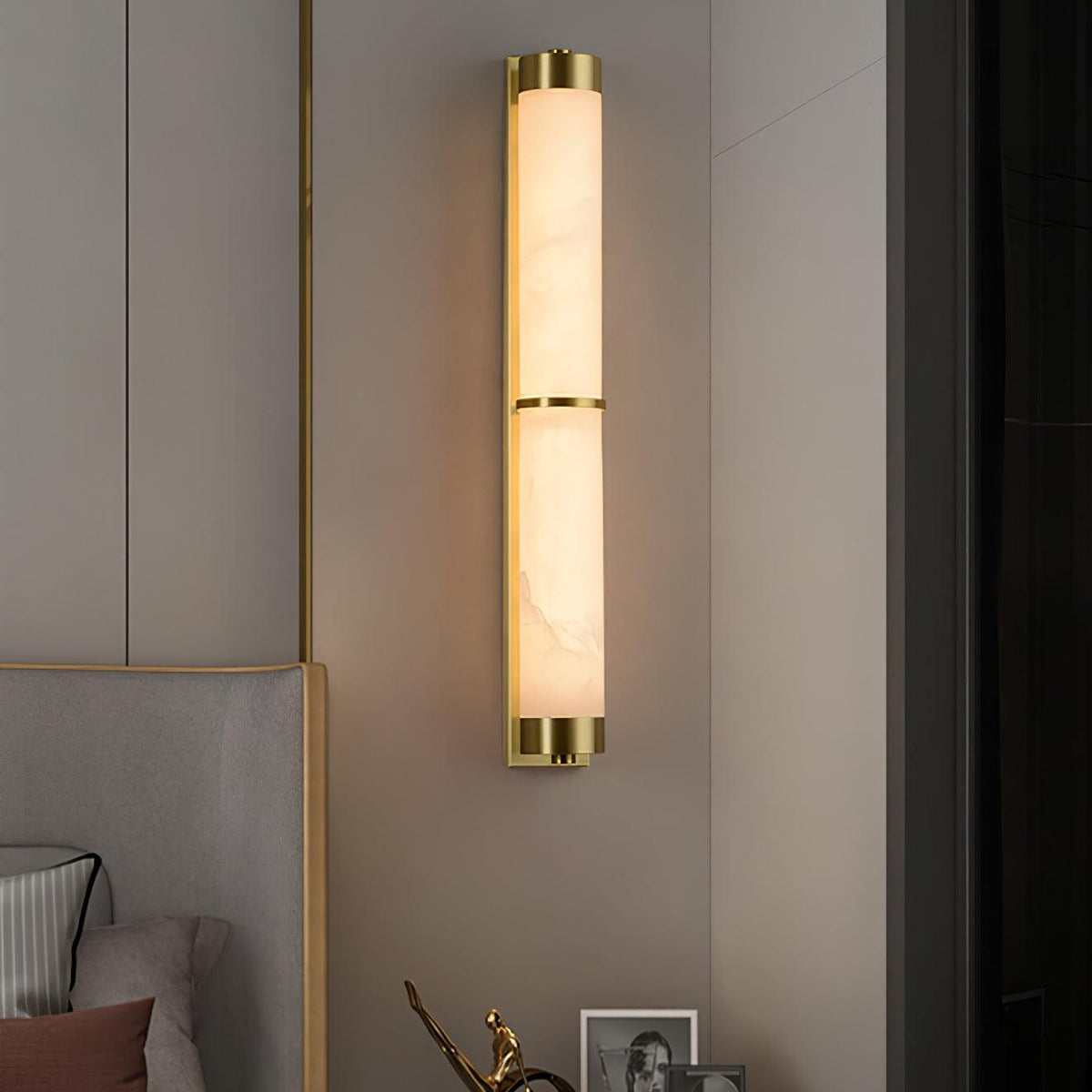 Albelise minimalistisk væglampe i alabast