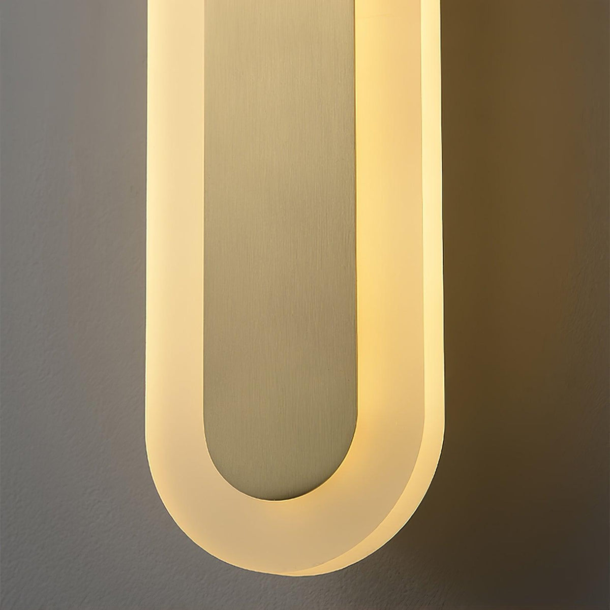 Candeeiro de parede de latão minimalista moderno Solanelle