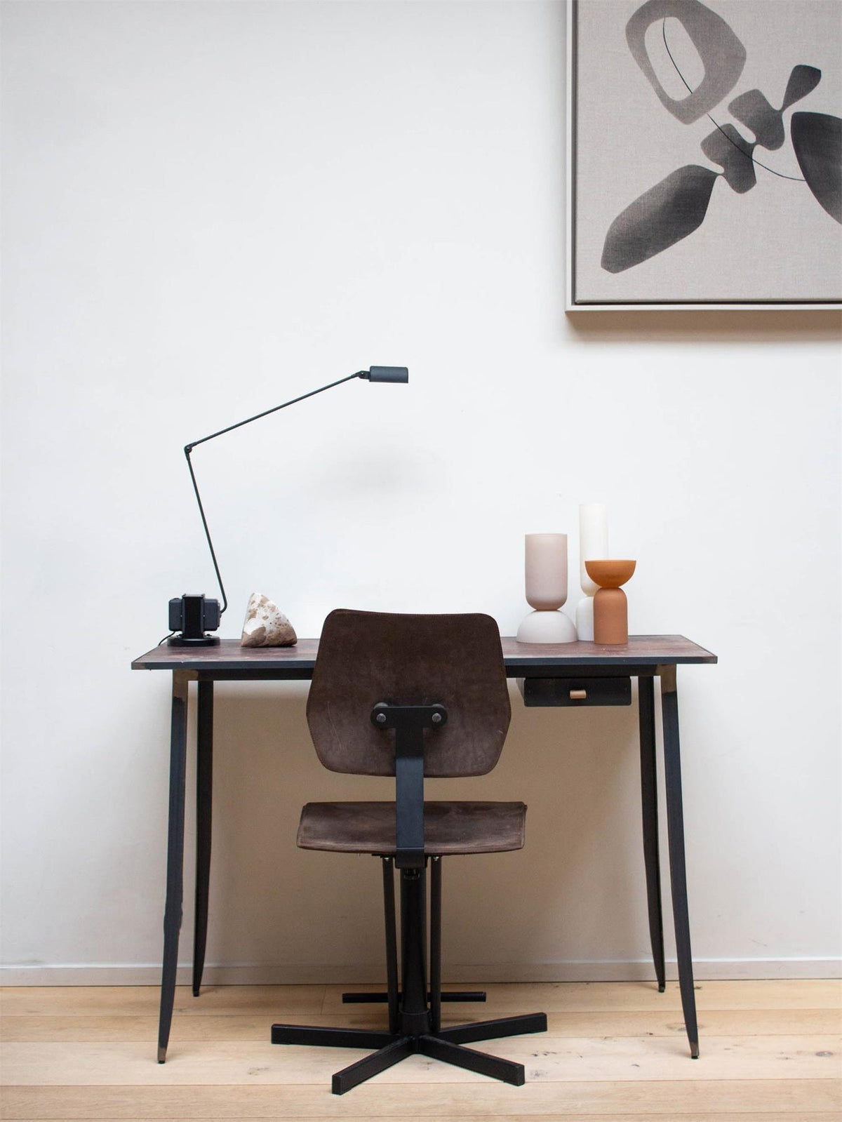 Orvyn minimalistisk bordlampe
