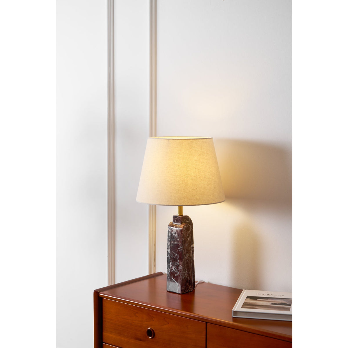 Calivise bordslampa
