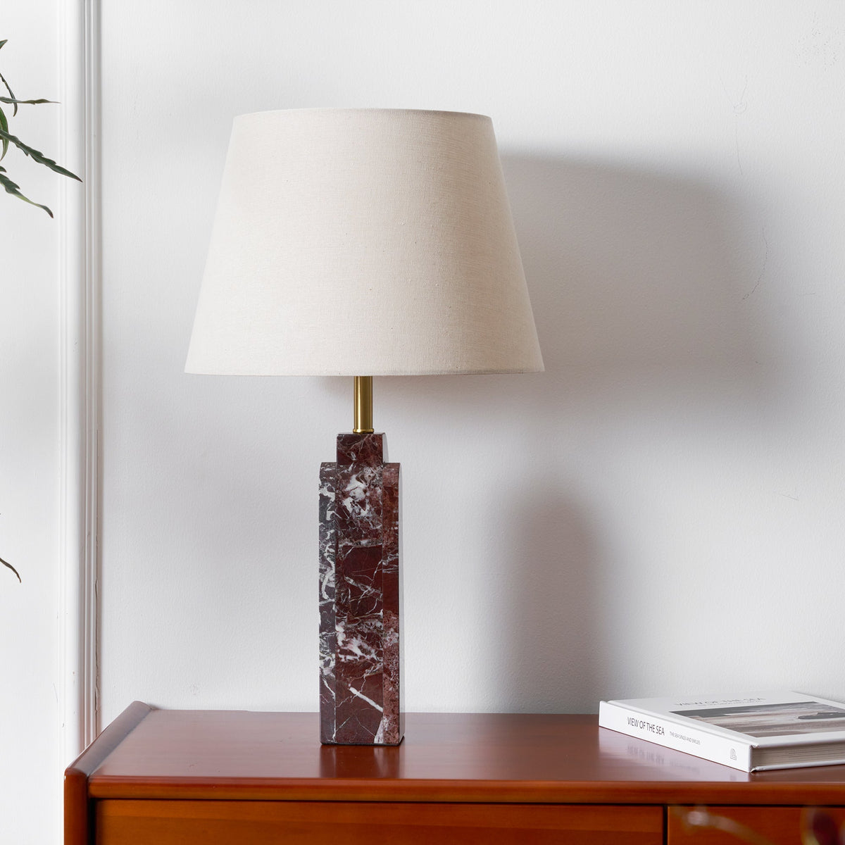 Calivise bordslampa