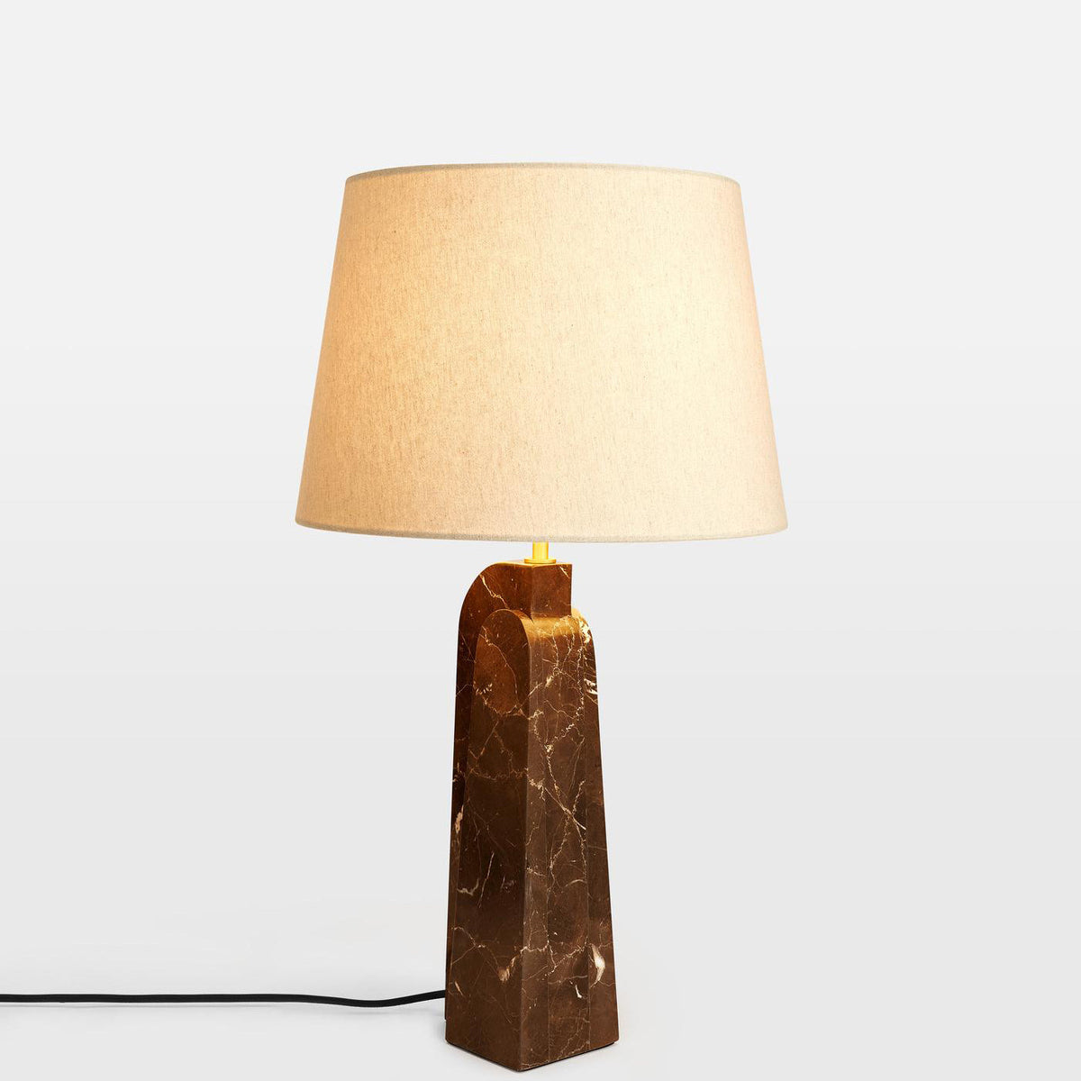 Calivise bordslampa