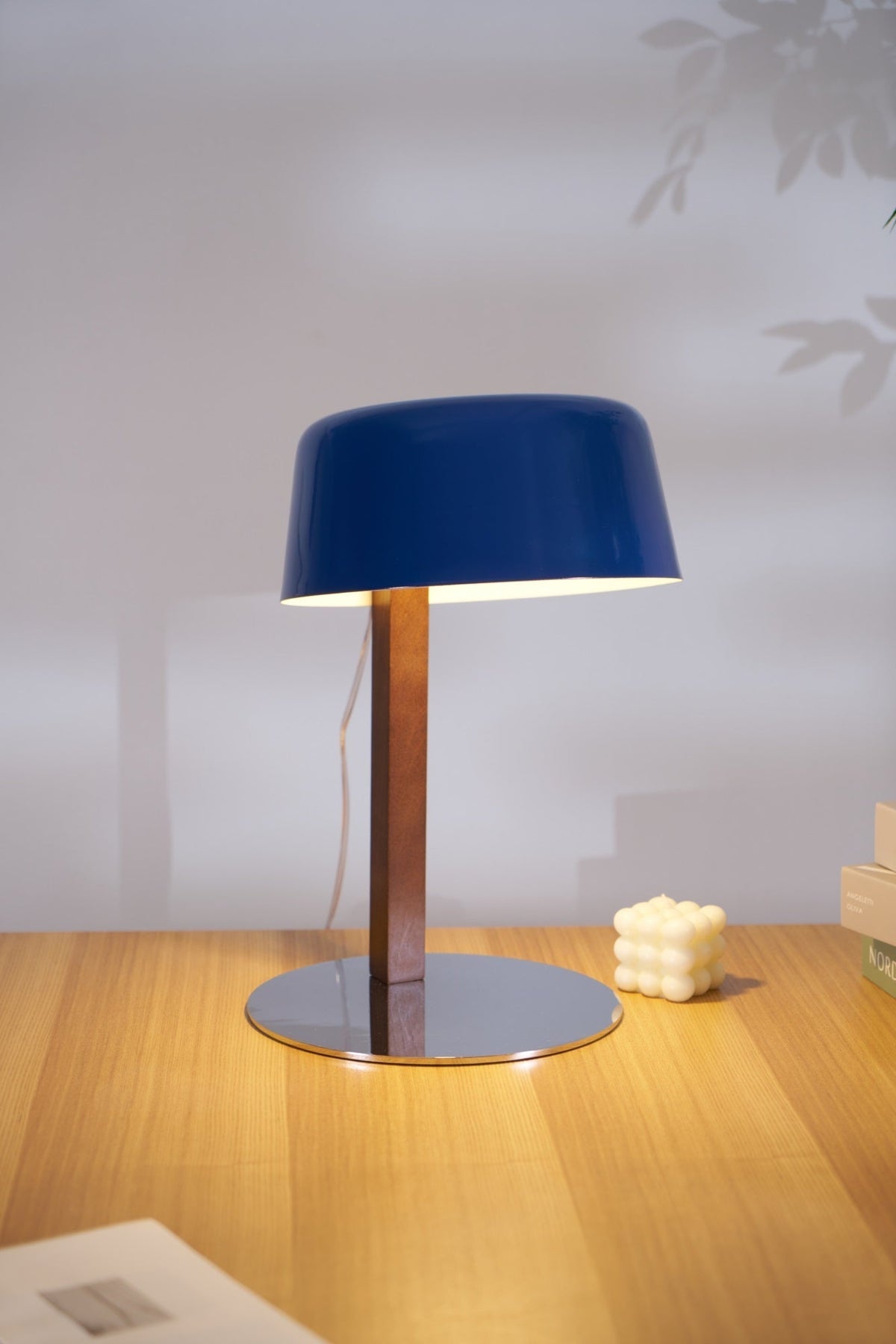 Candeeiro de mesa moderno Cirirelle