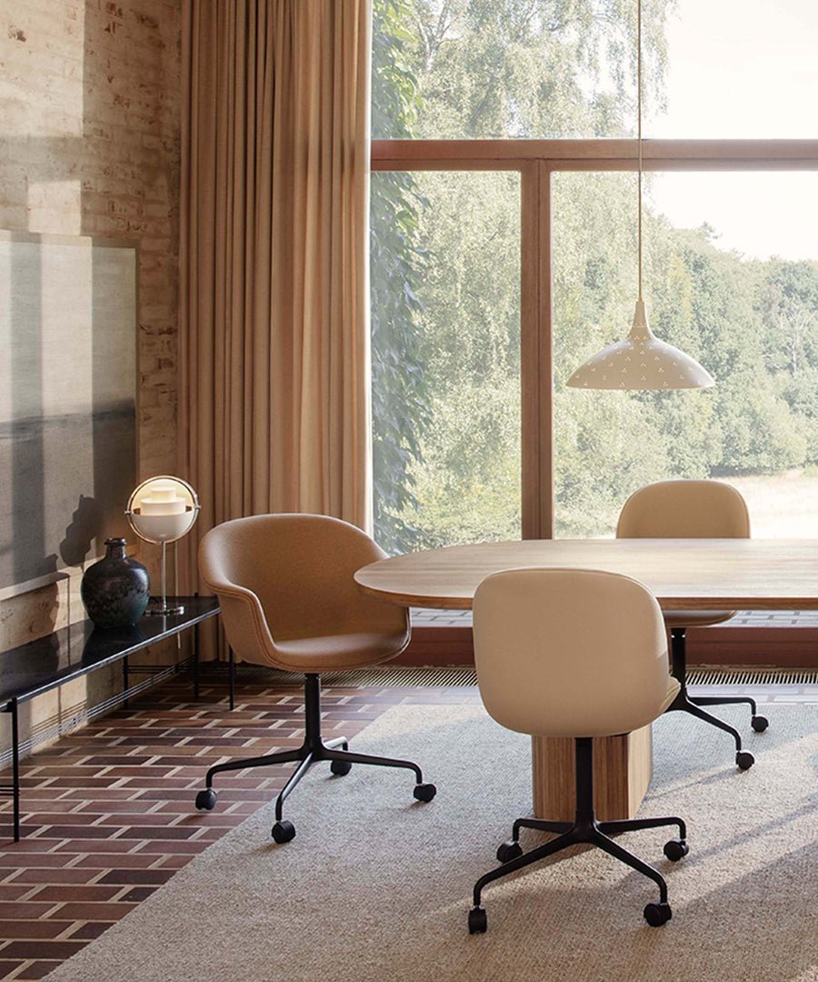 Selanine moderne bordlampe