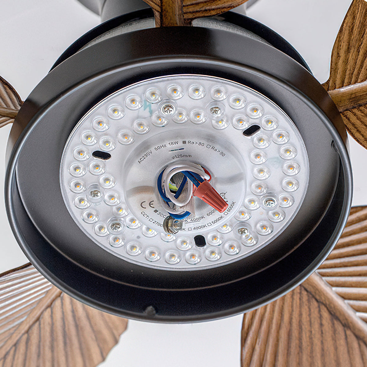 Paloma-loftslampe med ventilator