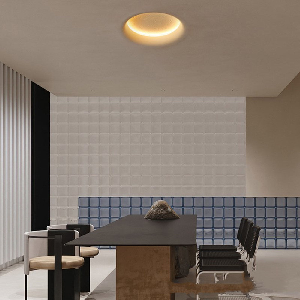 Candeeiro de parede decorativo Aria, em metal/gesso com forma de lua, branco