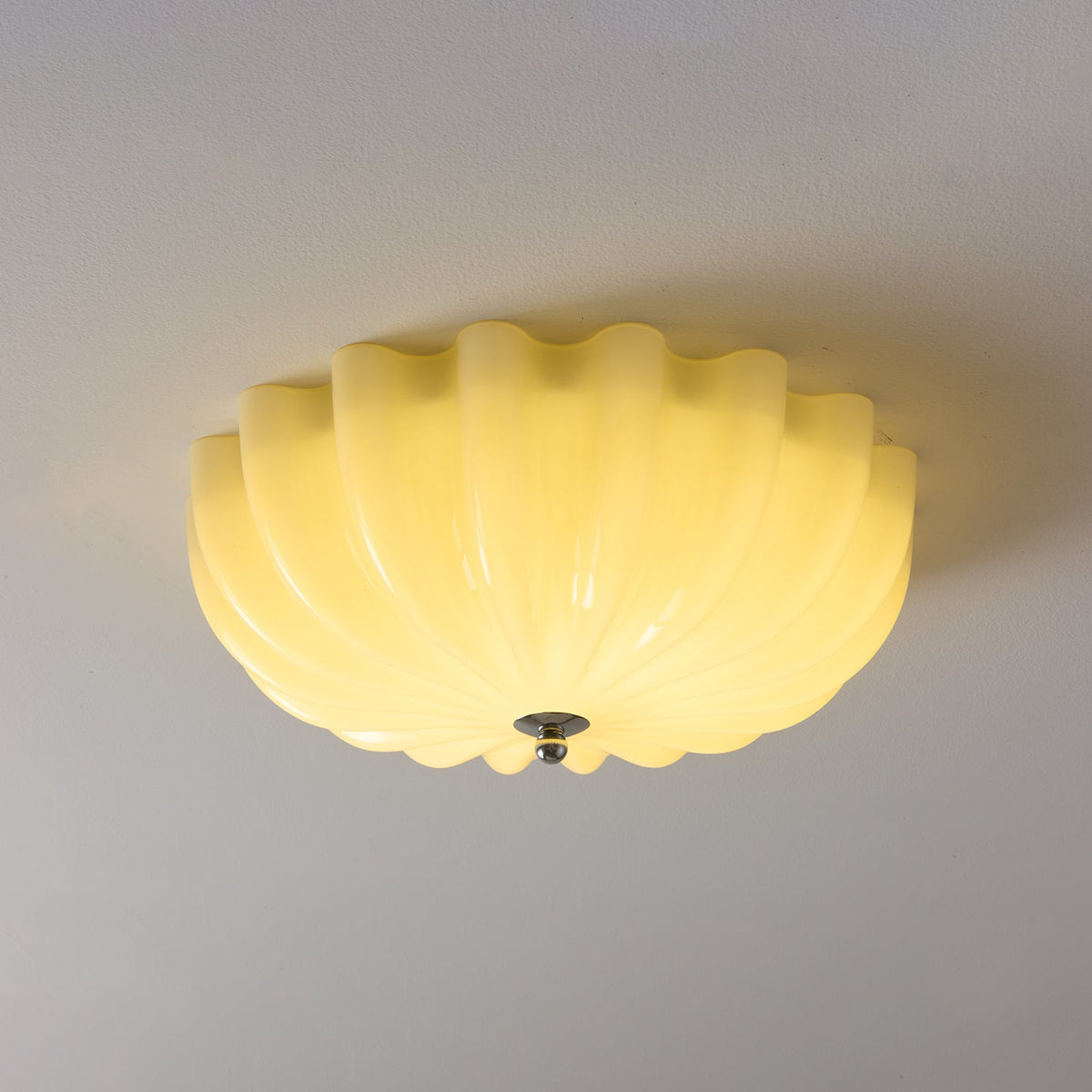 Zerinos premium nordisk konstnärlig taklampa i snäckform med trä och glas