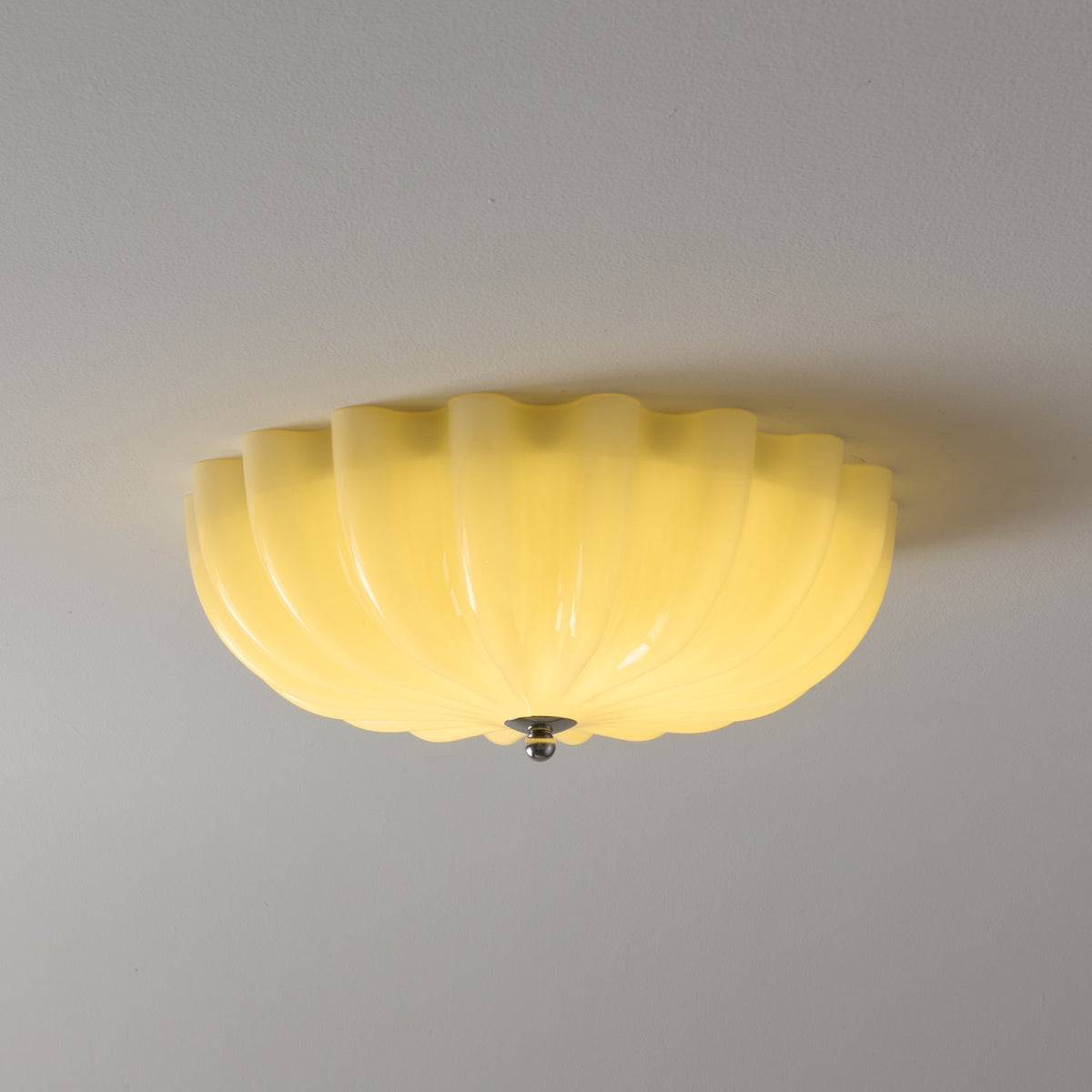 Zerinos premium nordisk konstnärlig taklampa i snäckform med trä och glas