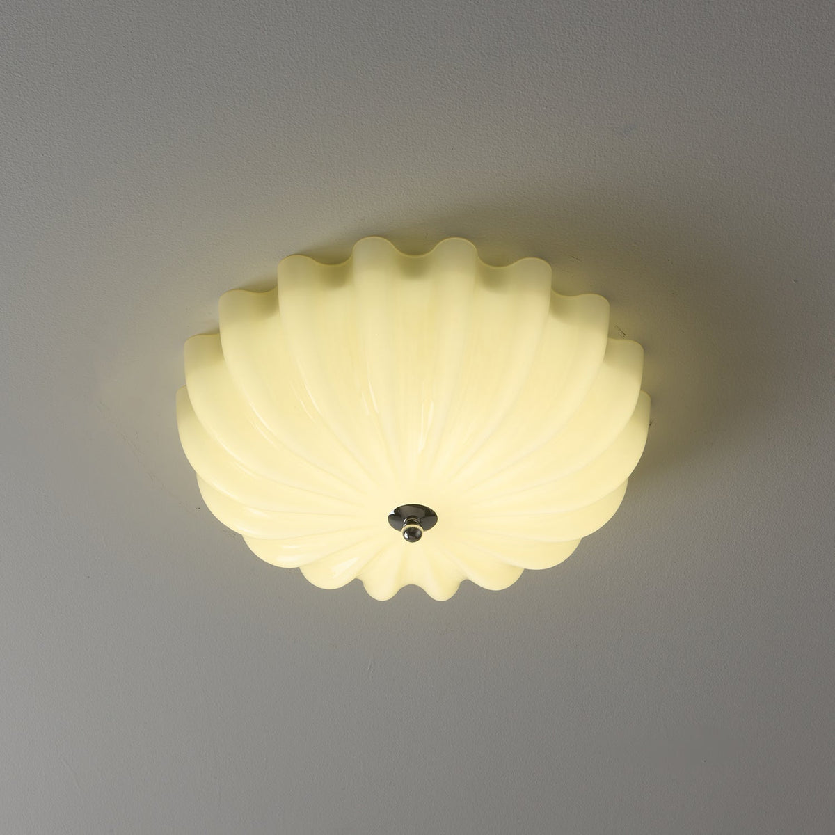 Zerinos premium nordisk konstnärlig taklampa i snäckform med trä och glas