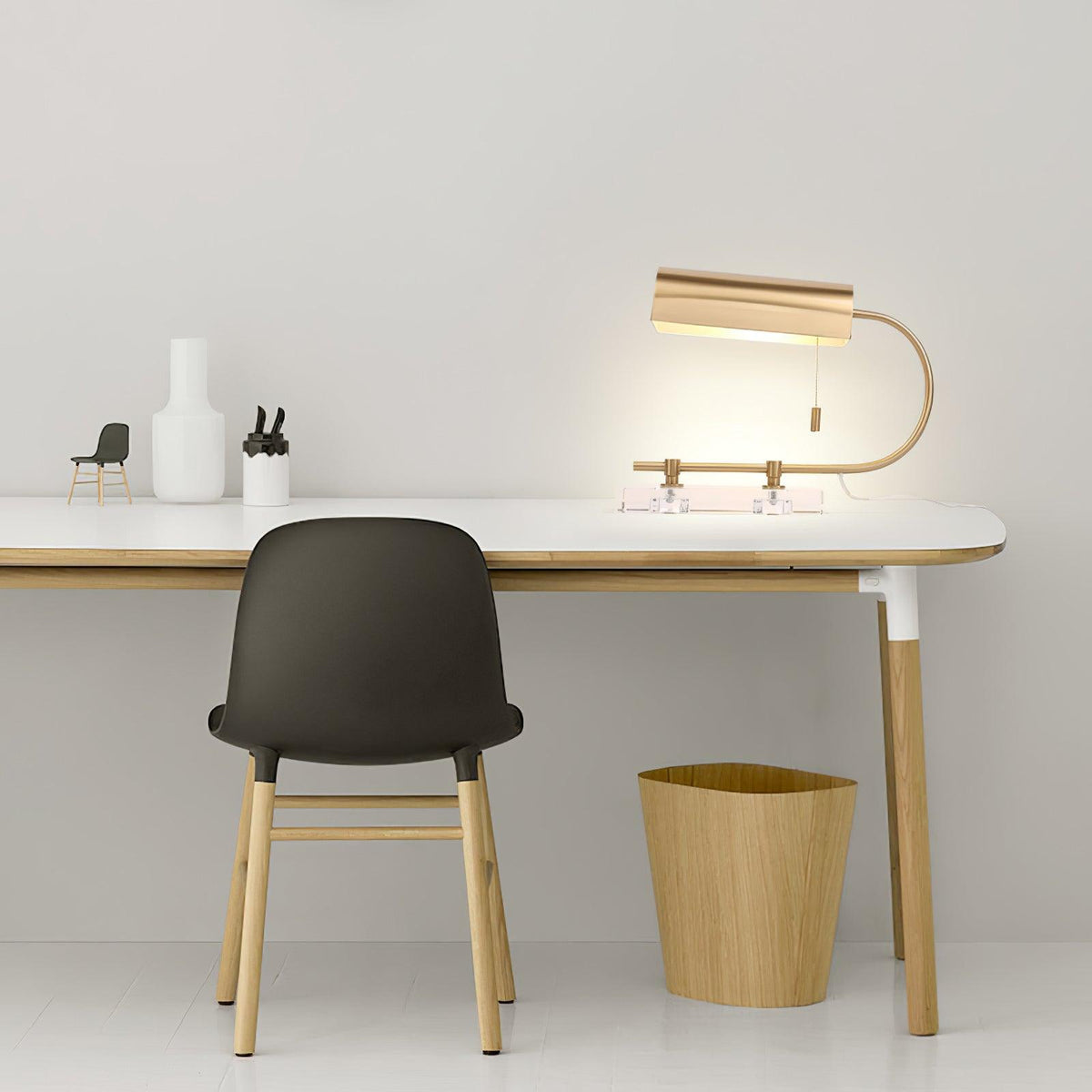 Bastien bordlampe