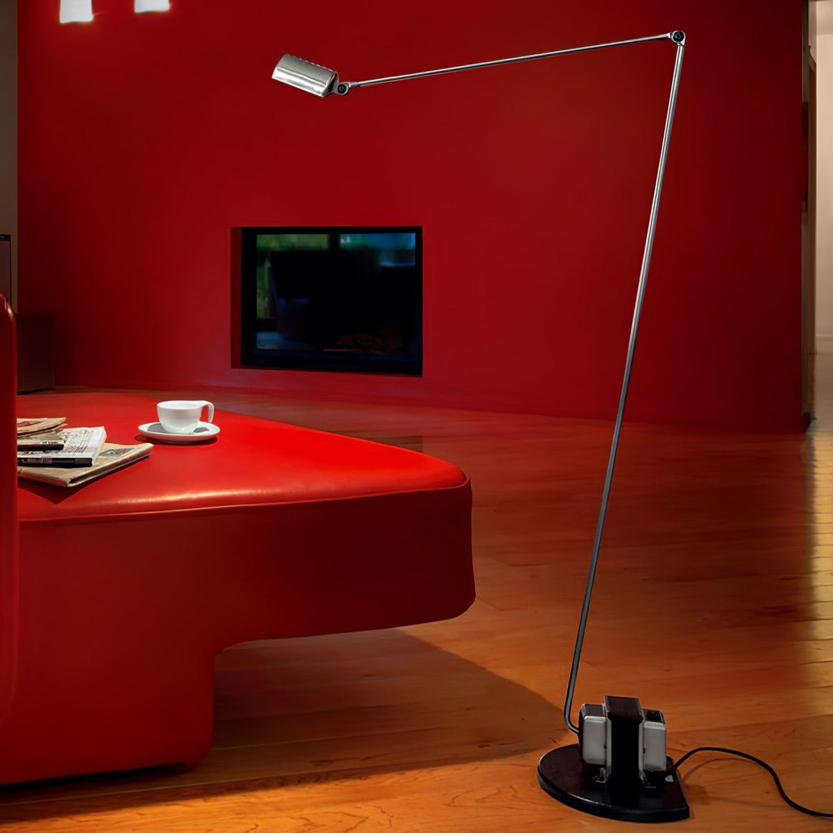 Nerilux justerbar gulvlampe