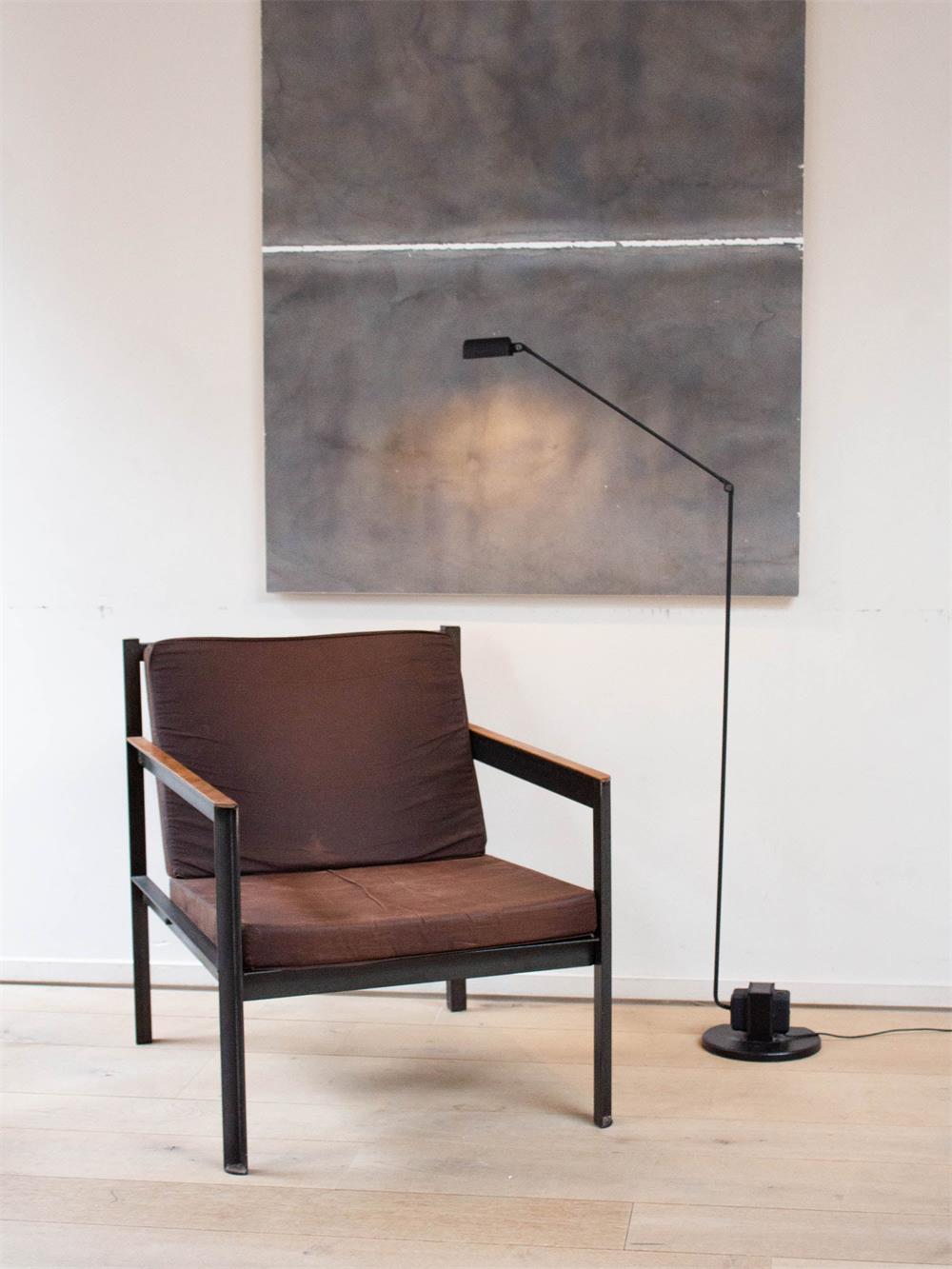 Nerilux justerbar gulvlampe