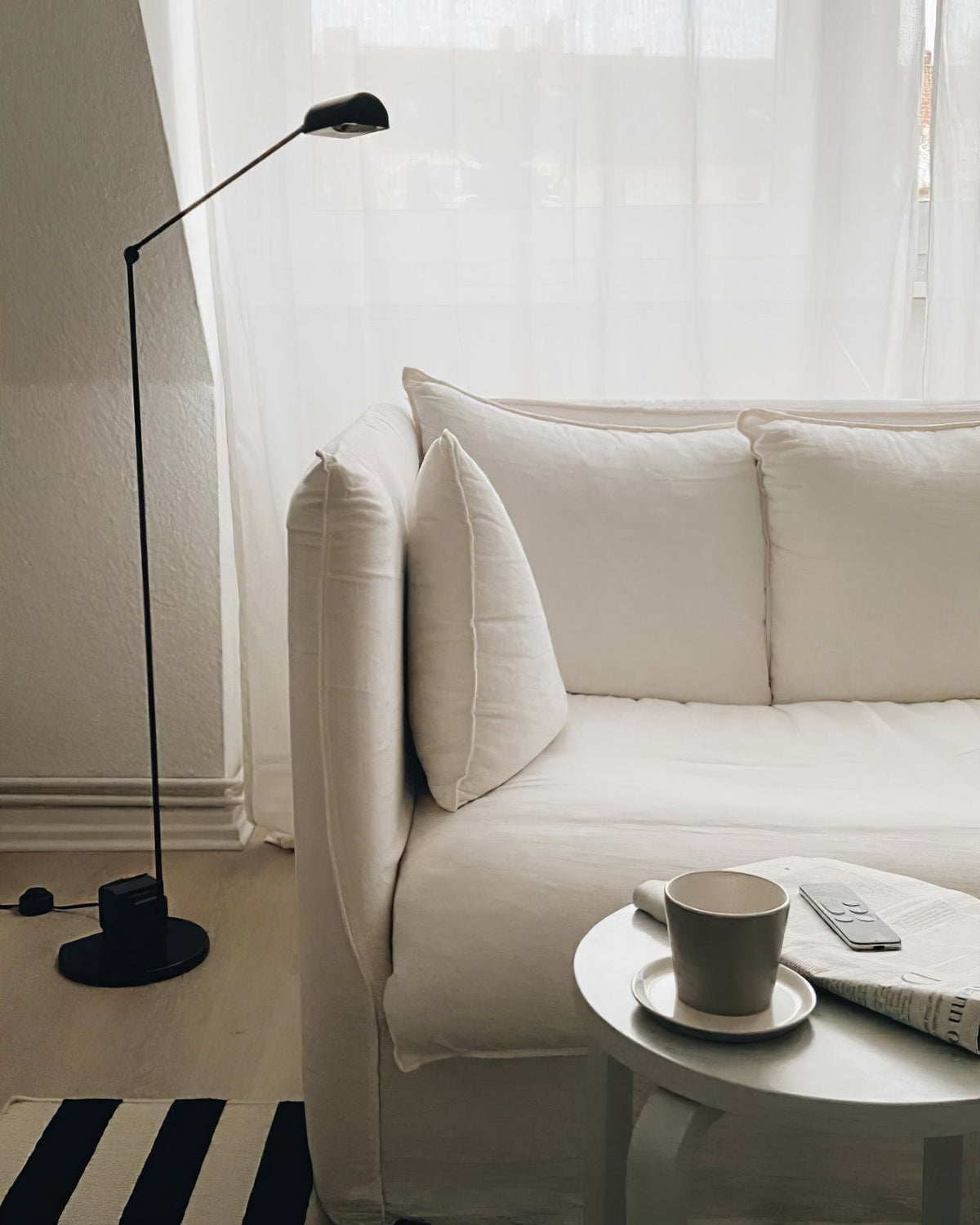 Nerilux justerbar gulvlampe