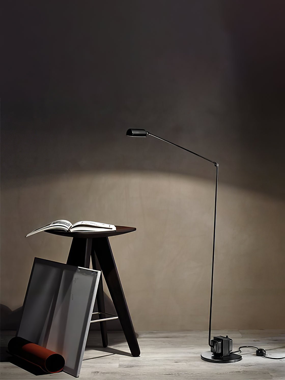 Nerilux justerbar gulvlampe