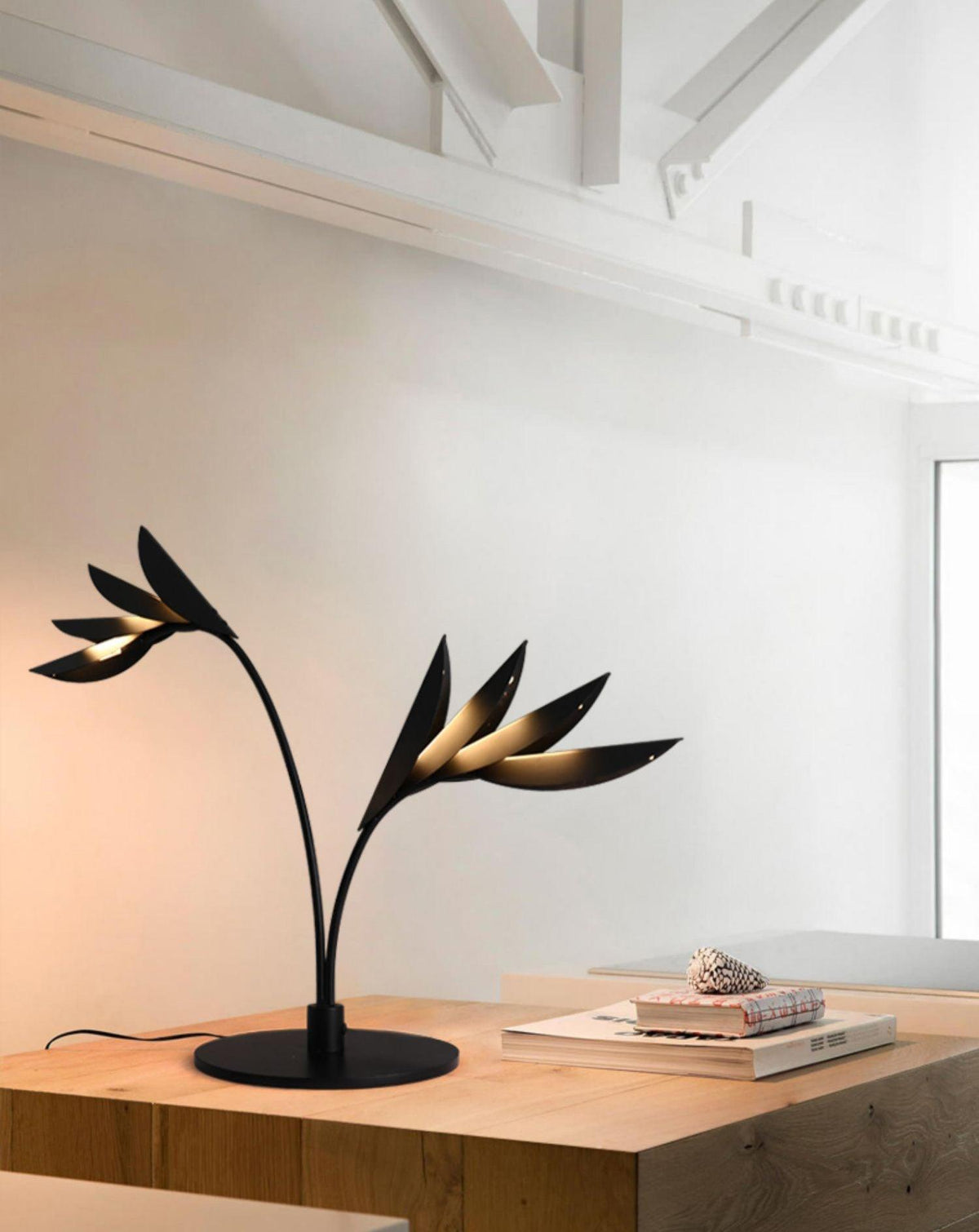 Palmara Art Deco -pöytävalaisin