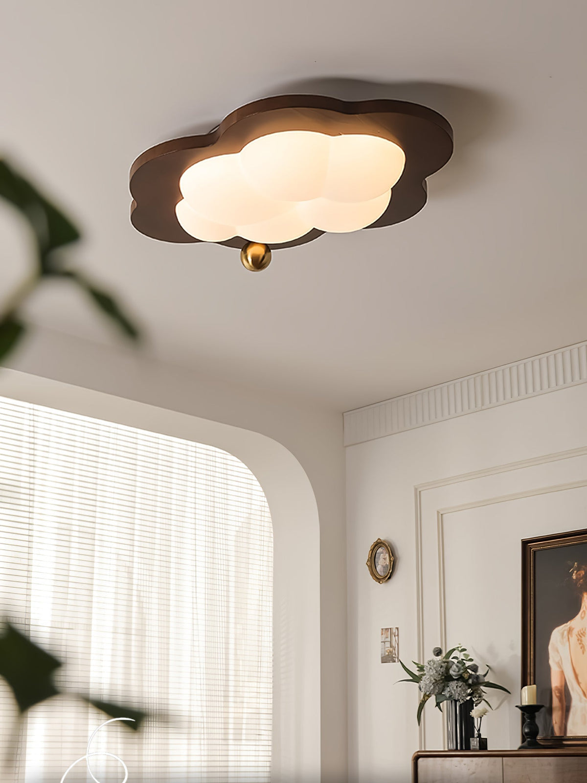 Ivaren eksklusiv nordisk kunstnerisk loftslampe i træ