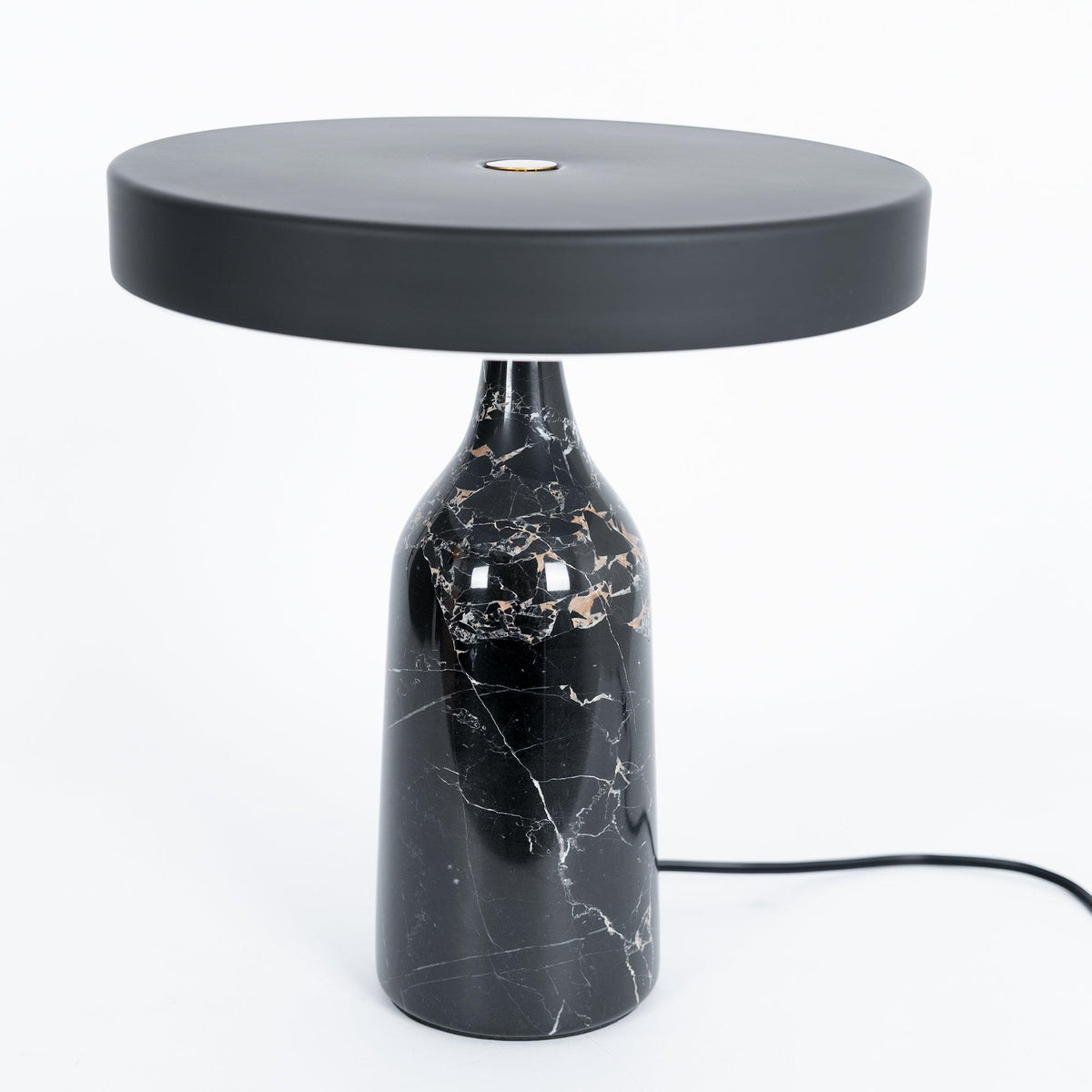 Astrian minimalistisk marmorbordlampe