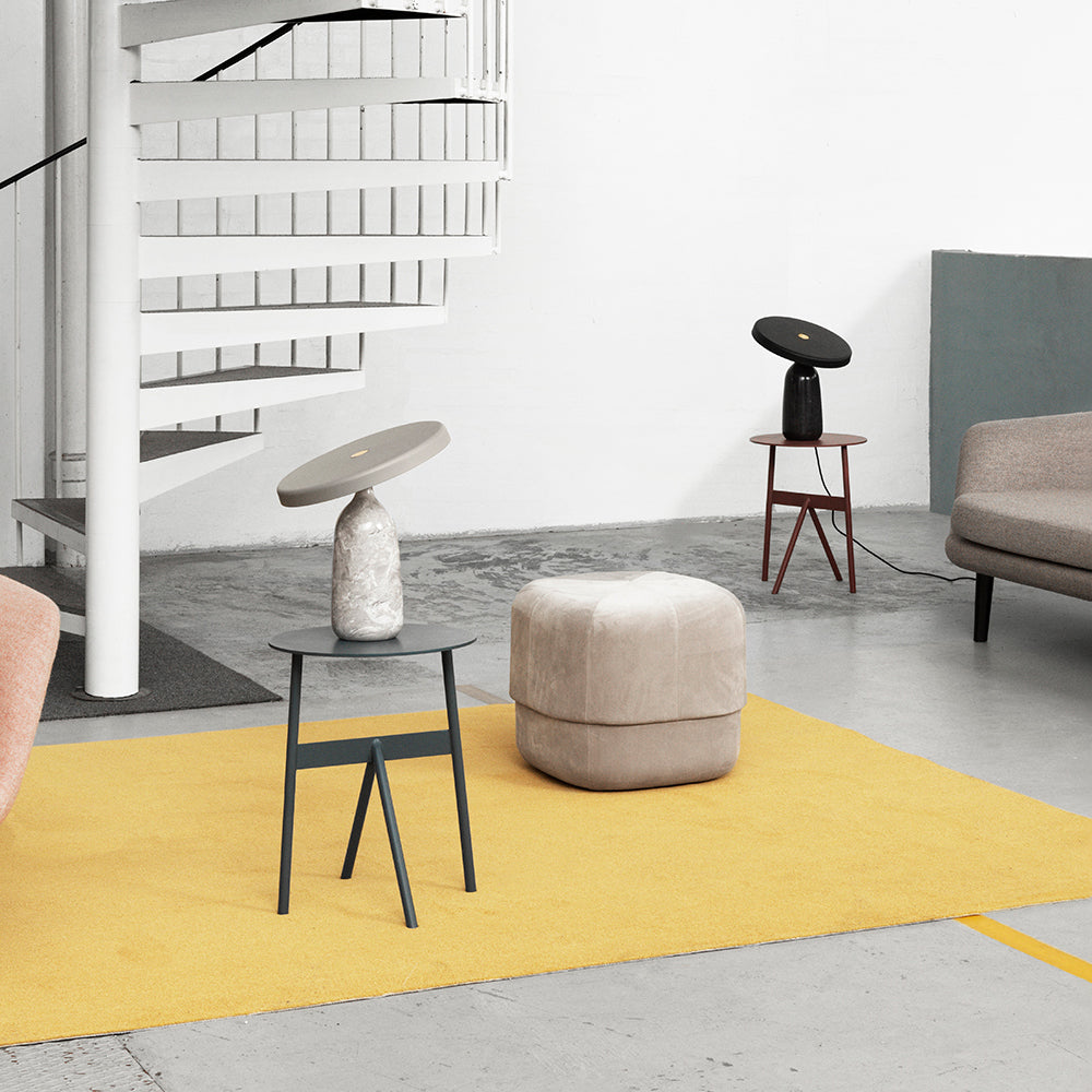 Astrian minimalistisk marmorbordlampe