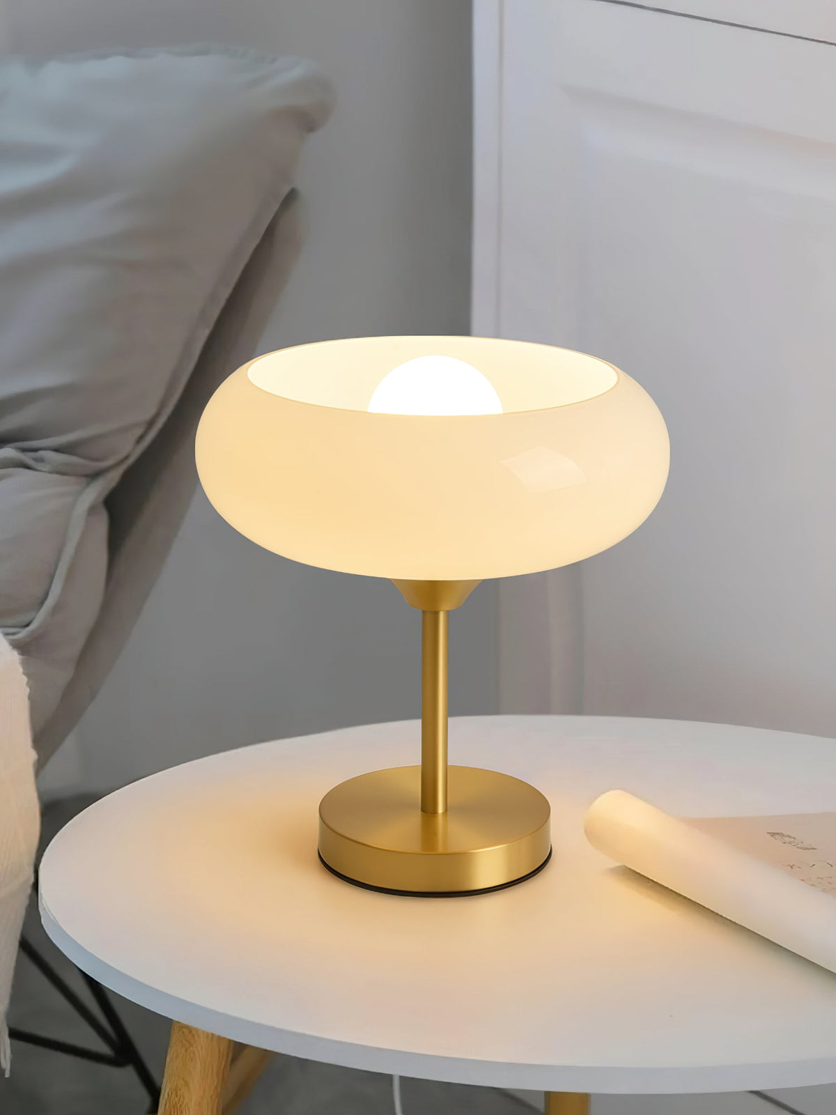 Saffron-bordlampe