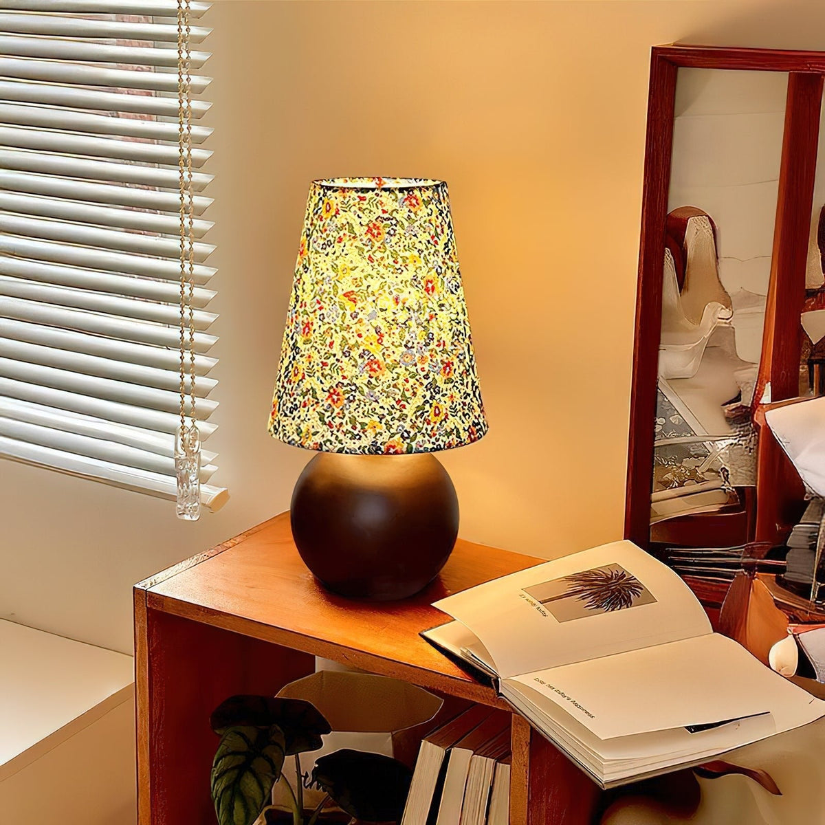 Elvivelia vintage bordlampe i træ