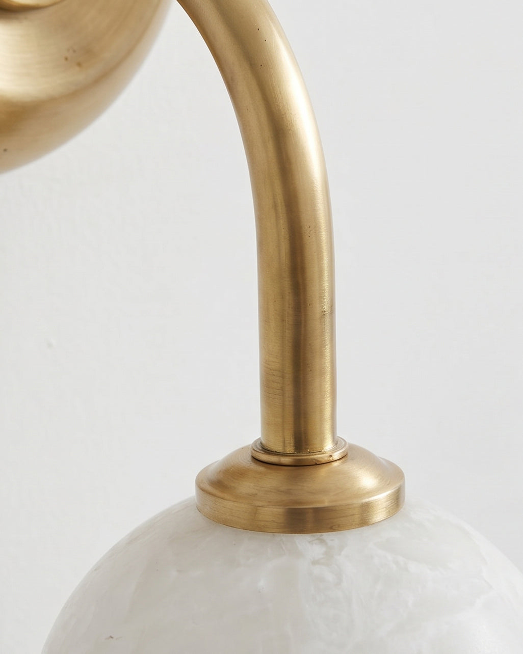 Renaniella Wall Sconce