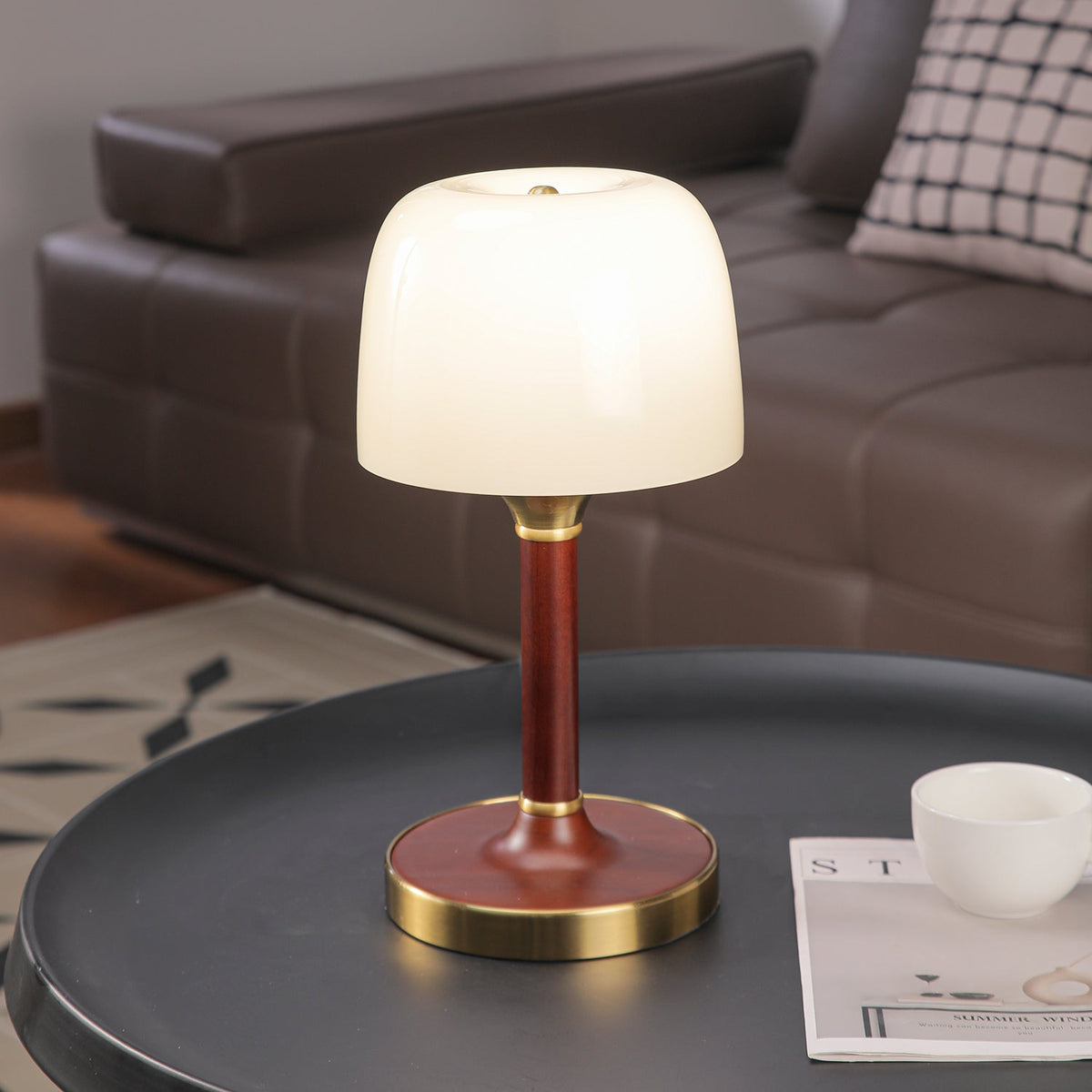 Candeeiro de mesa retro em madeira Rinariella
