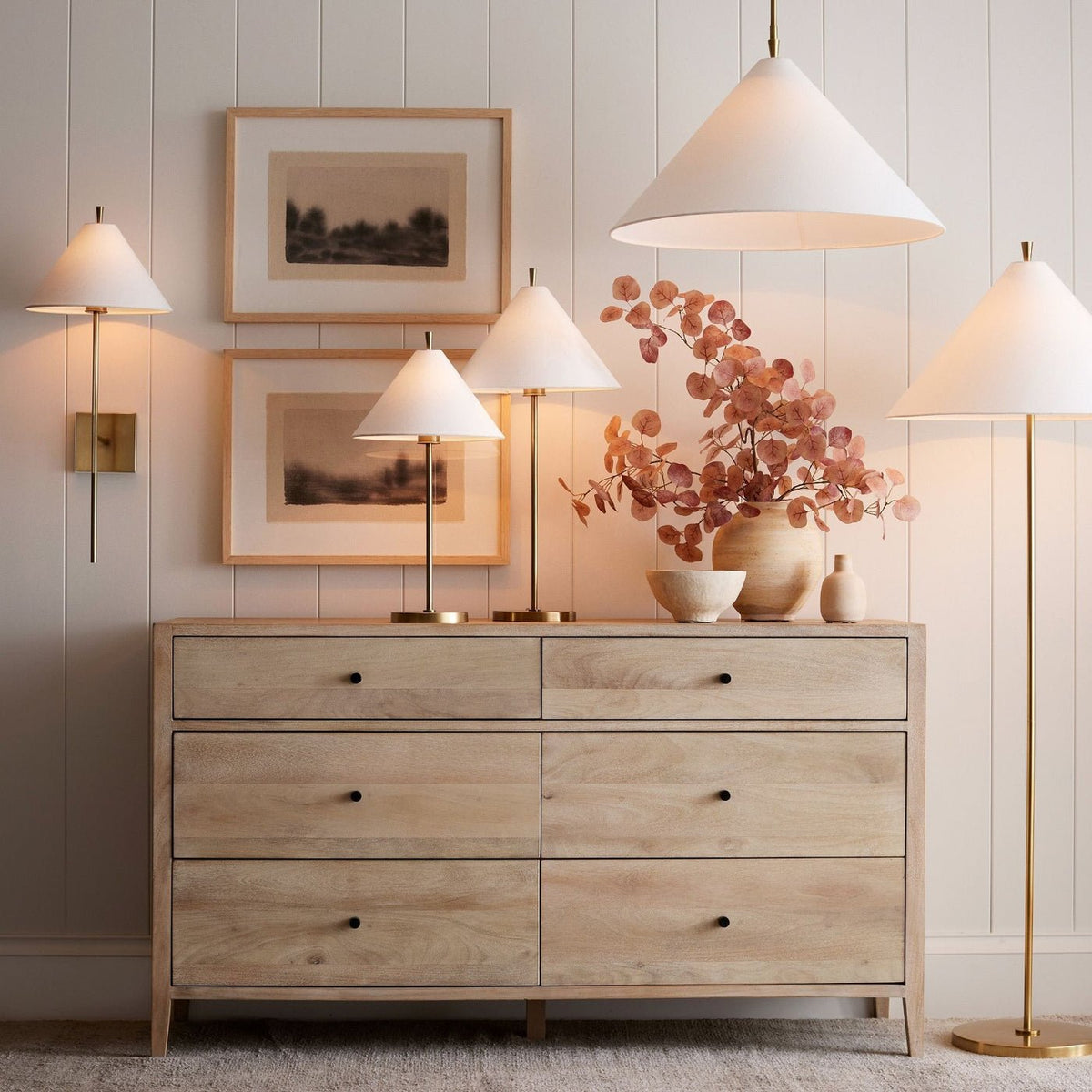 Sorivina elegant konusformet bordlampe