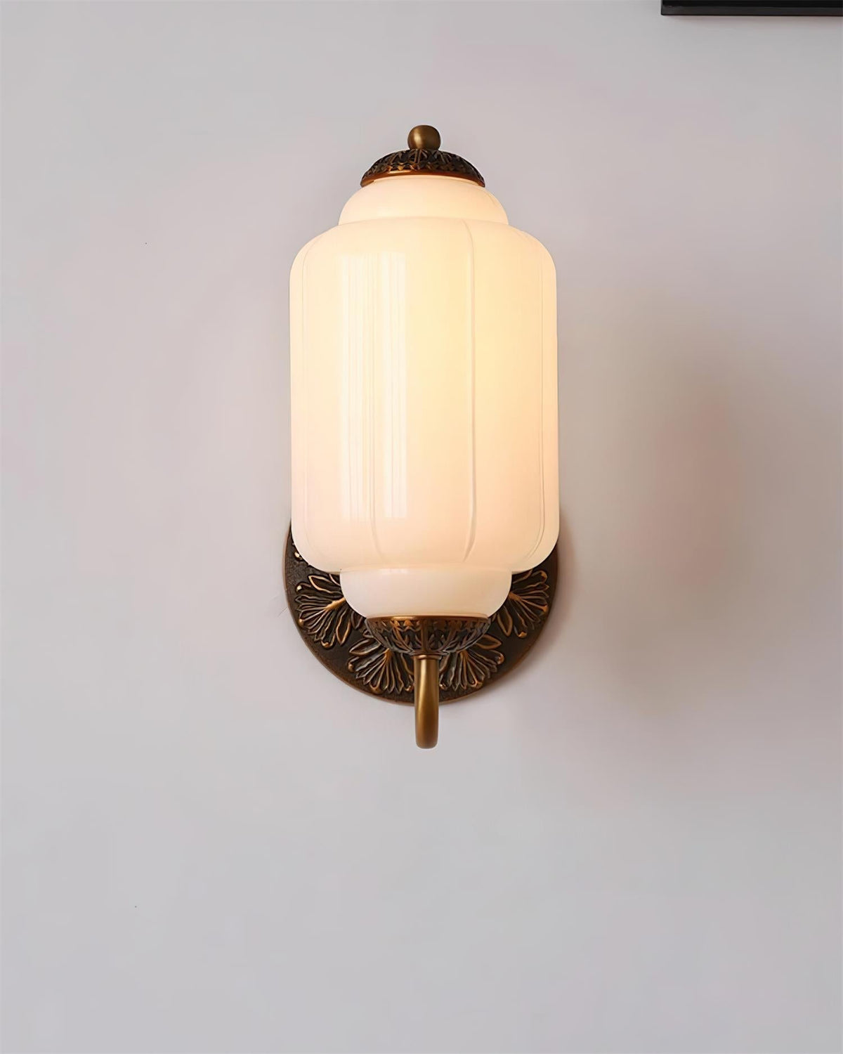 Melvane vintage vägglampa i rosa glas