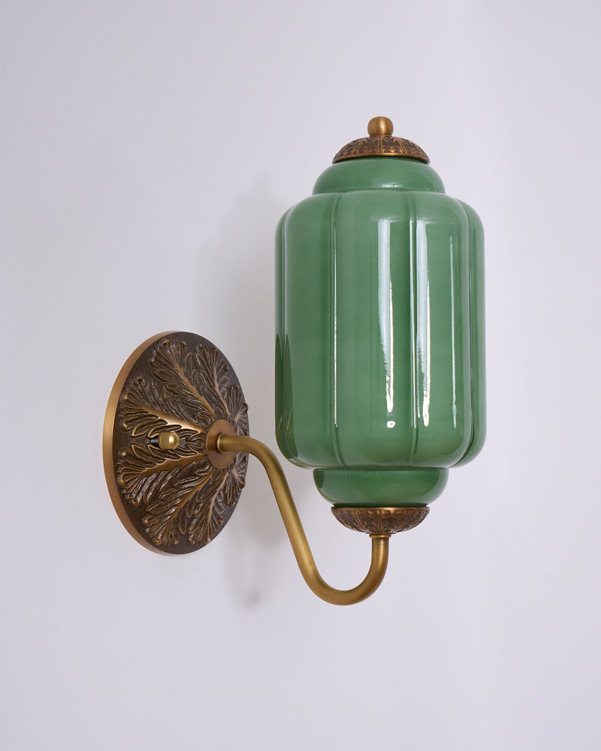 Melvane vintage vägglampa i rosa glas