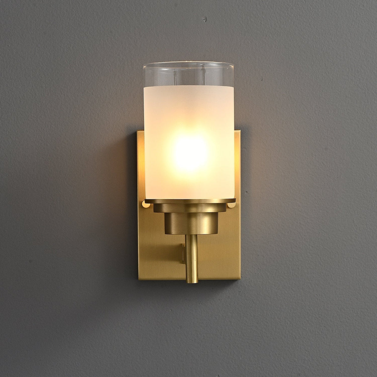 Candeeiro de parede vintage elegante em latão e vidro Myvele
