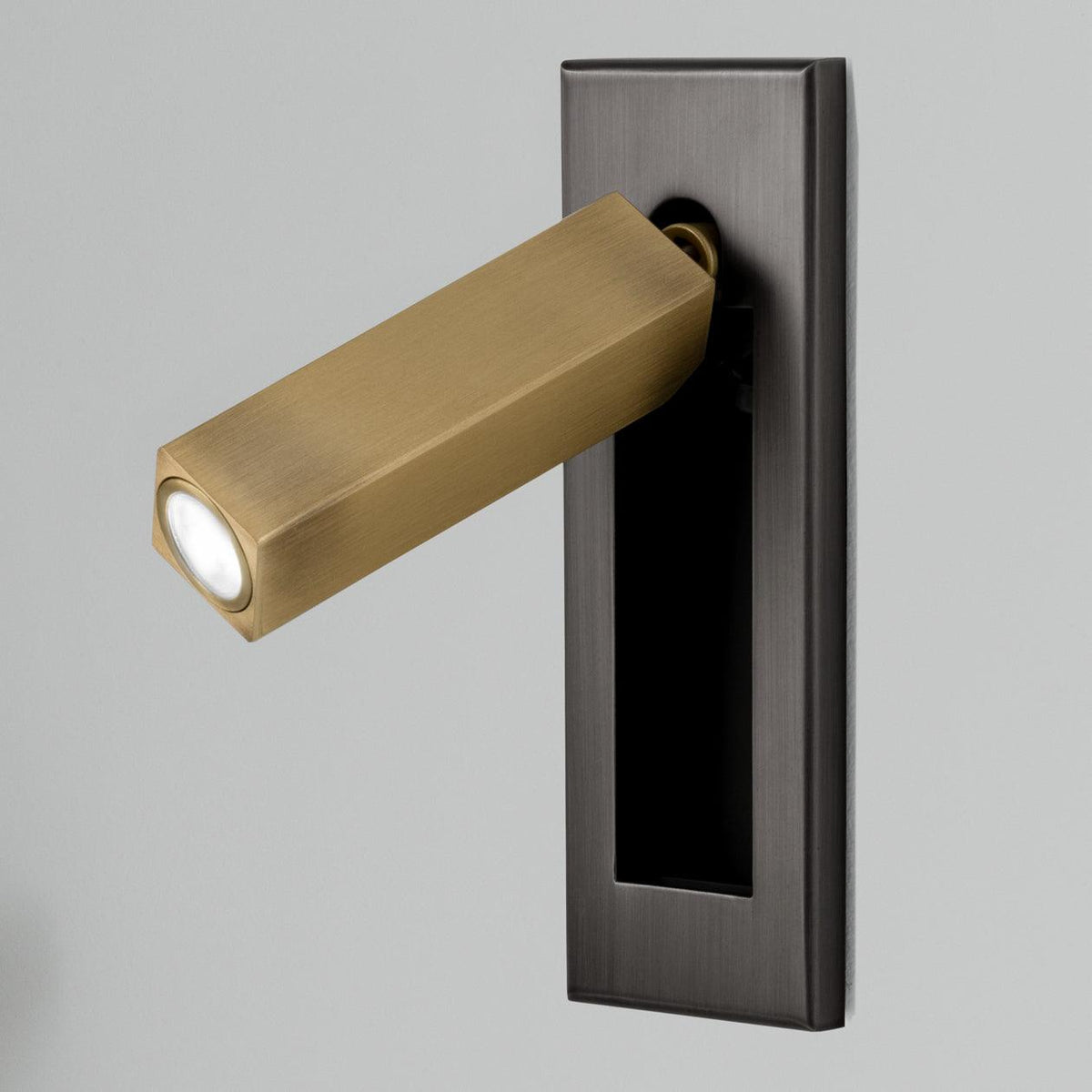 Ciranine modern vägglampa