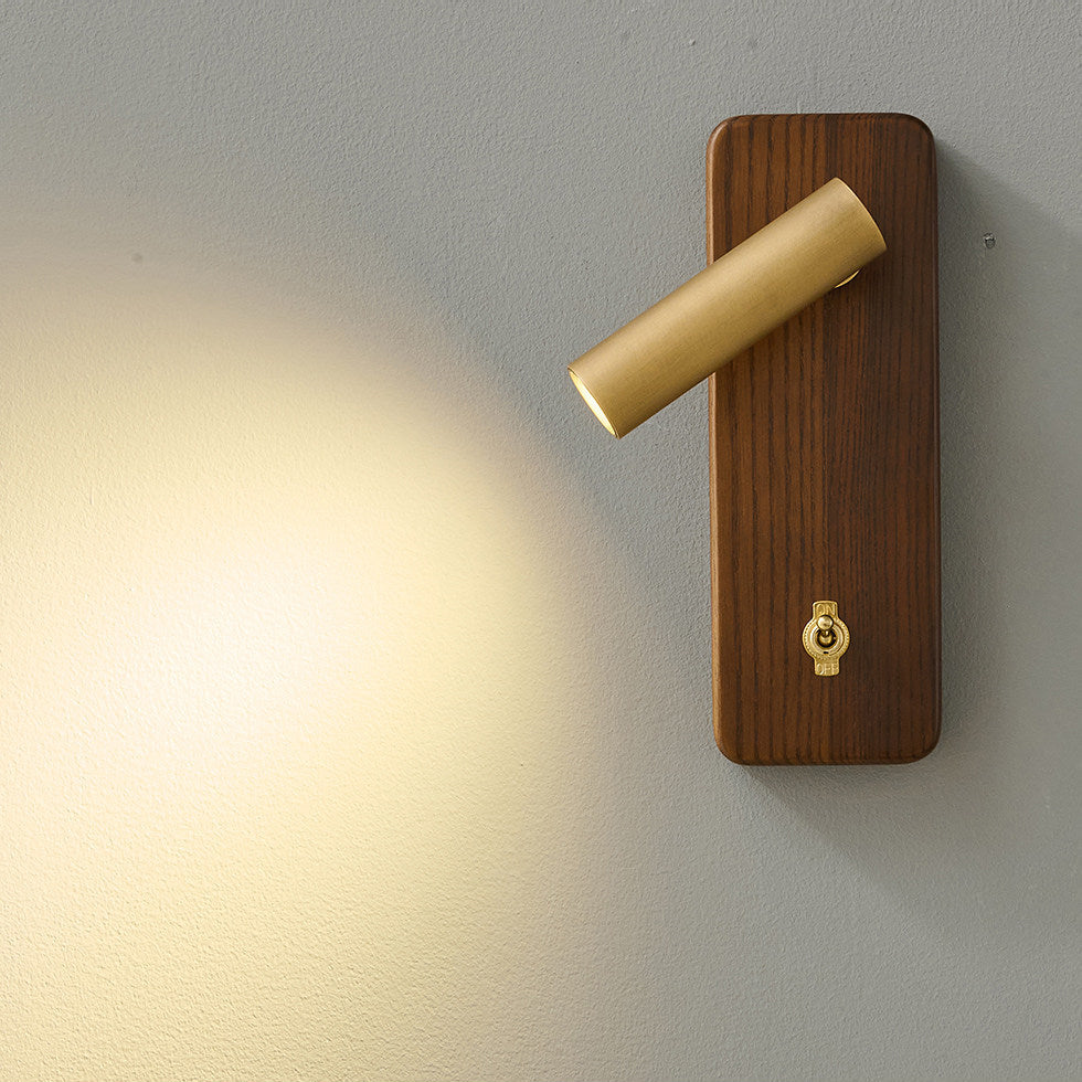 Sorinielle vägglampa