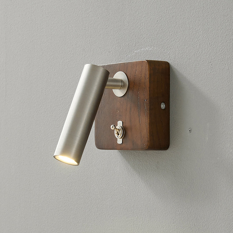 Sorinielle vägglampa