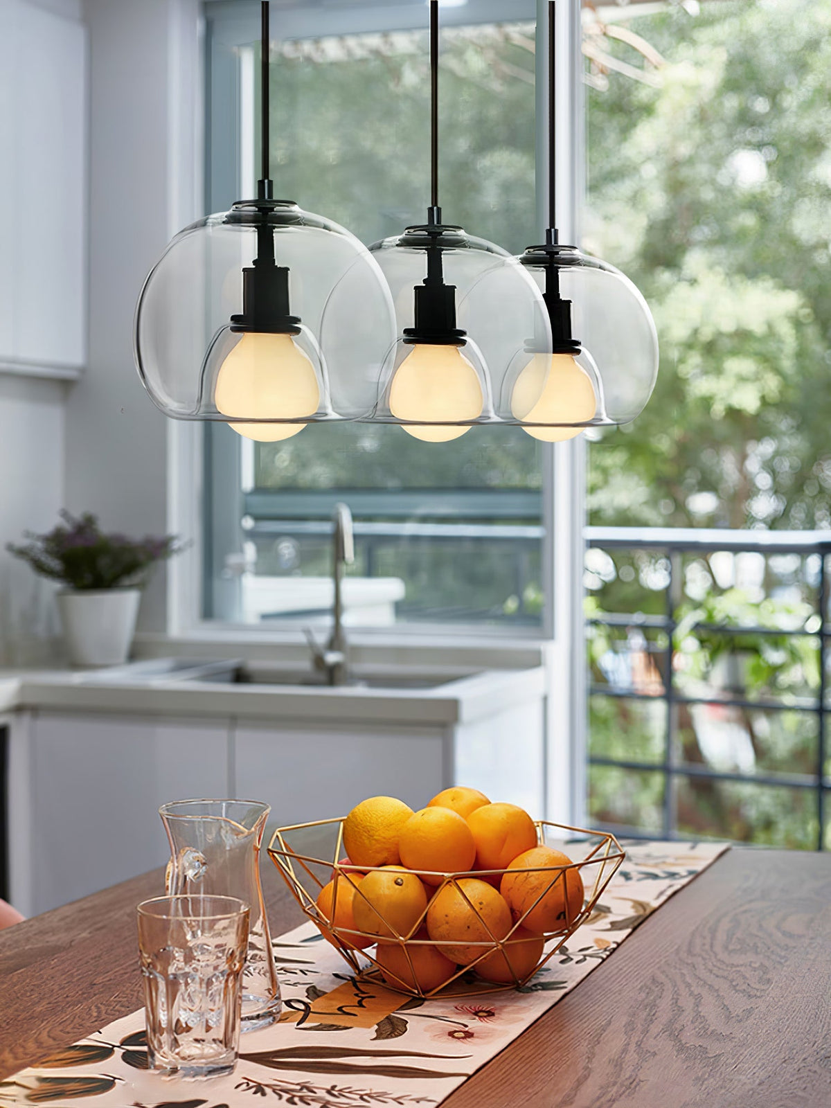 Eamver moderne pendellampe i glas