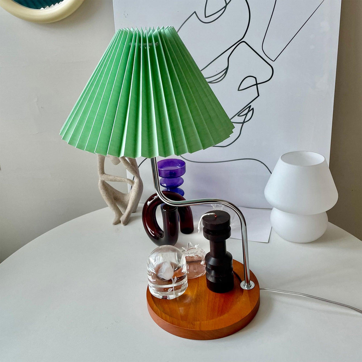 Candeeiro de mesa artístico de madeira e tecido Ornelle