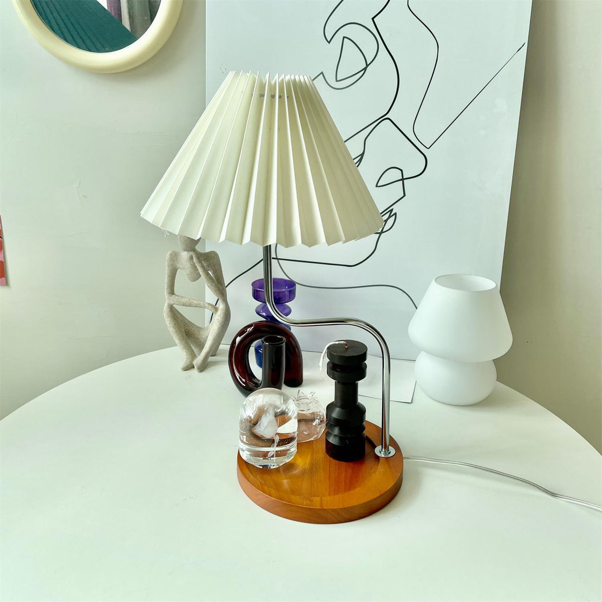 Candeeiro de mesa artístico de madeira e tecido Ornelle