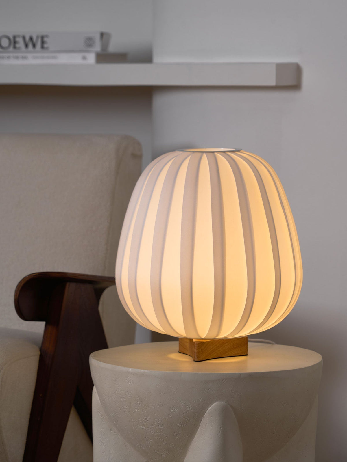 Elenor minimalistisk bordslampa i tyg
