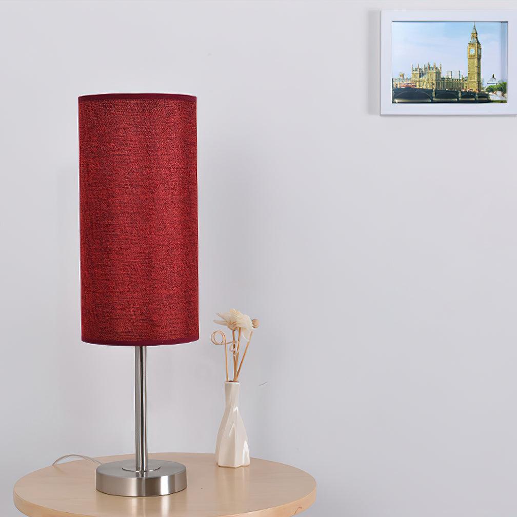 Candeeiro de mesa minimalista em tecido Brirel