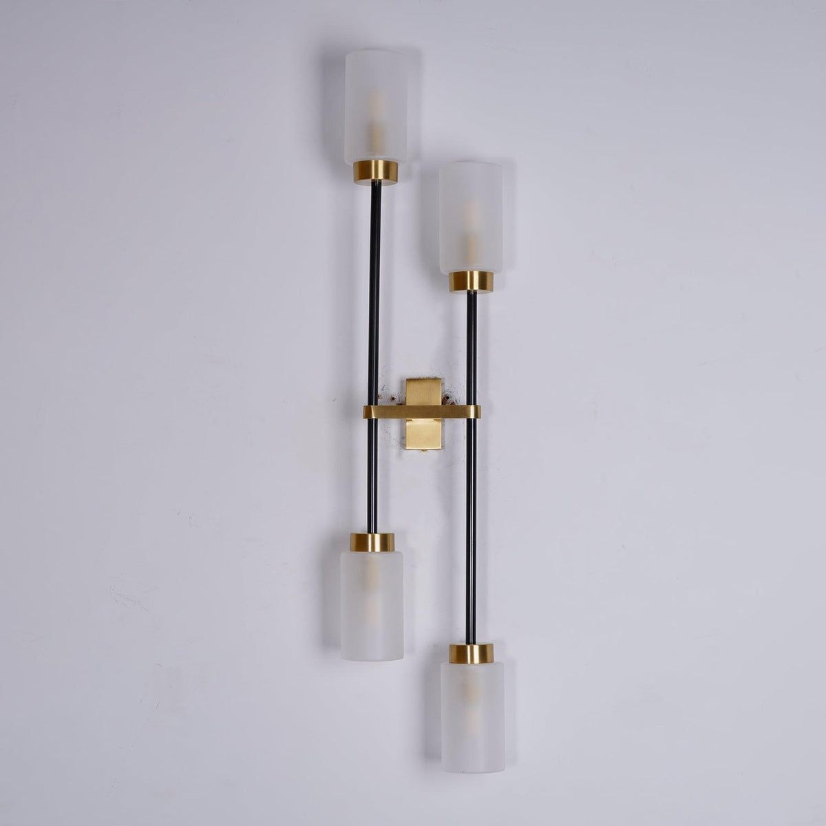 Tekas linjär vägglampa med cylindrar i glas