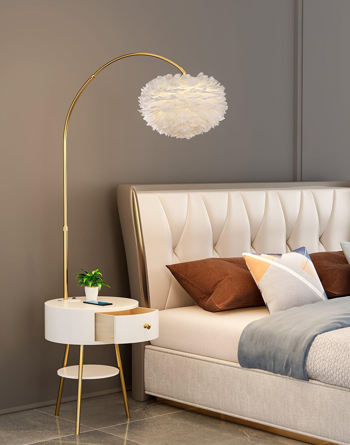 Navoic golvlampa i marmor och trä