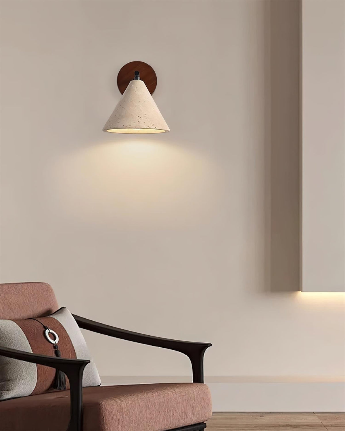 Tavero modern konformad vägglampa