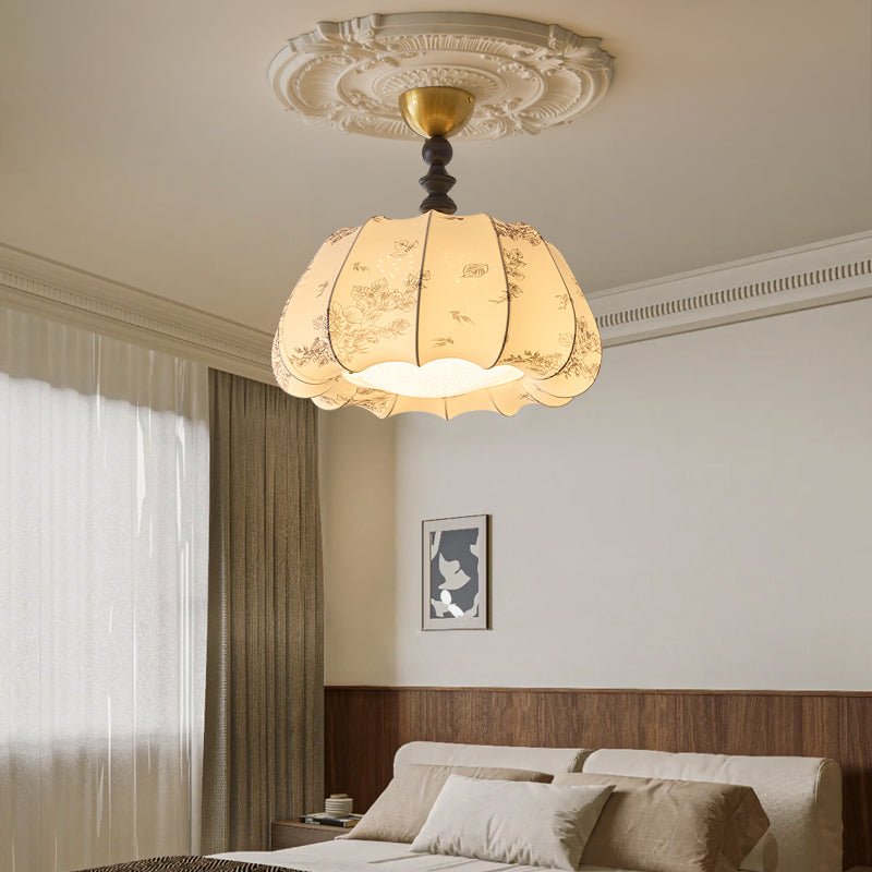Fleurina Premium nordisk kunstlampe i træ og stof til loftet