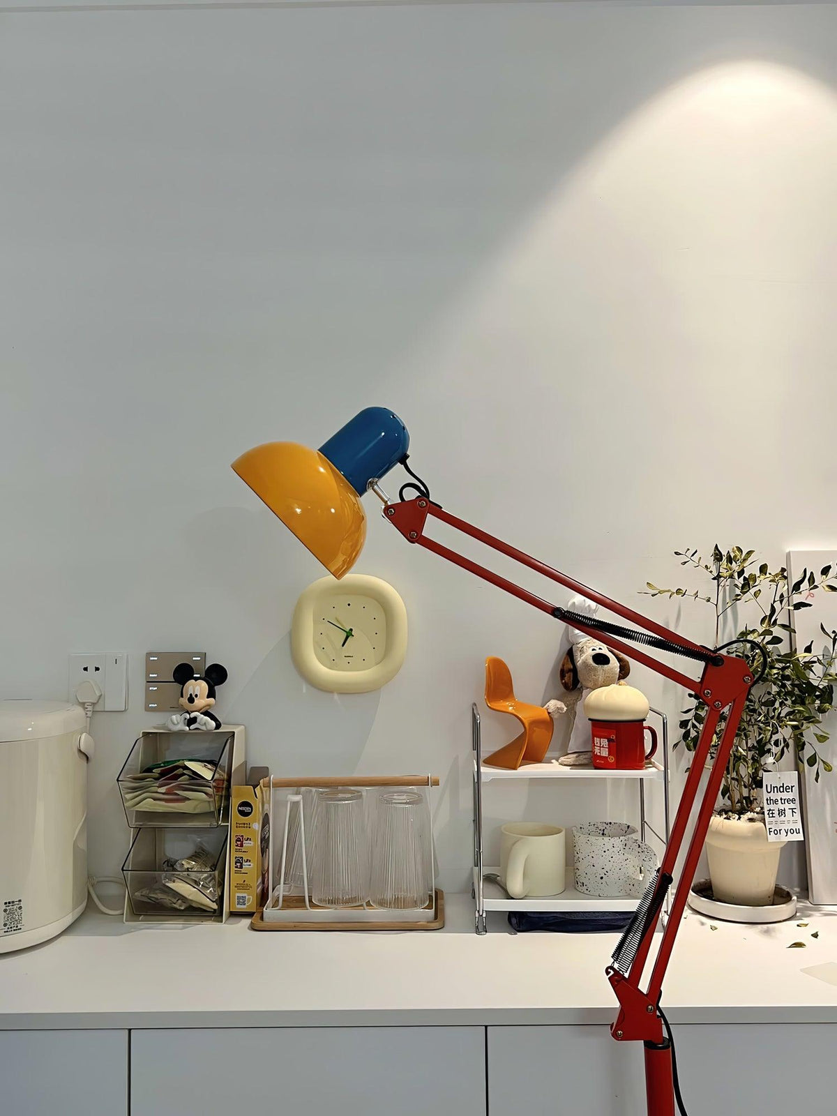Idoren legesyg gulvlampe