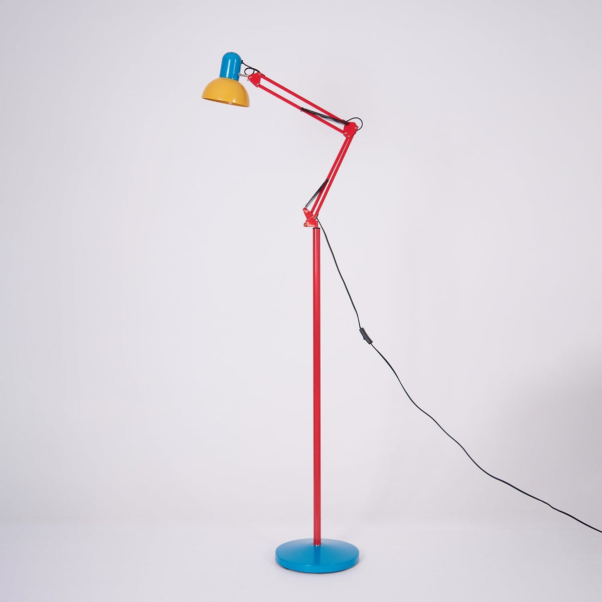 Idoren legesyg gulvlampe