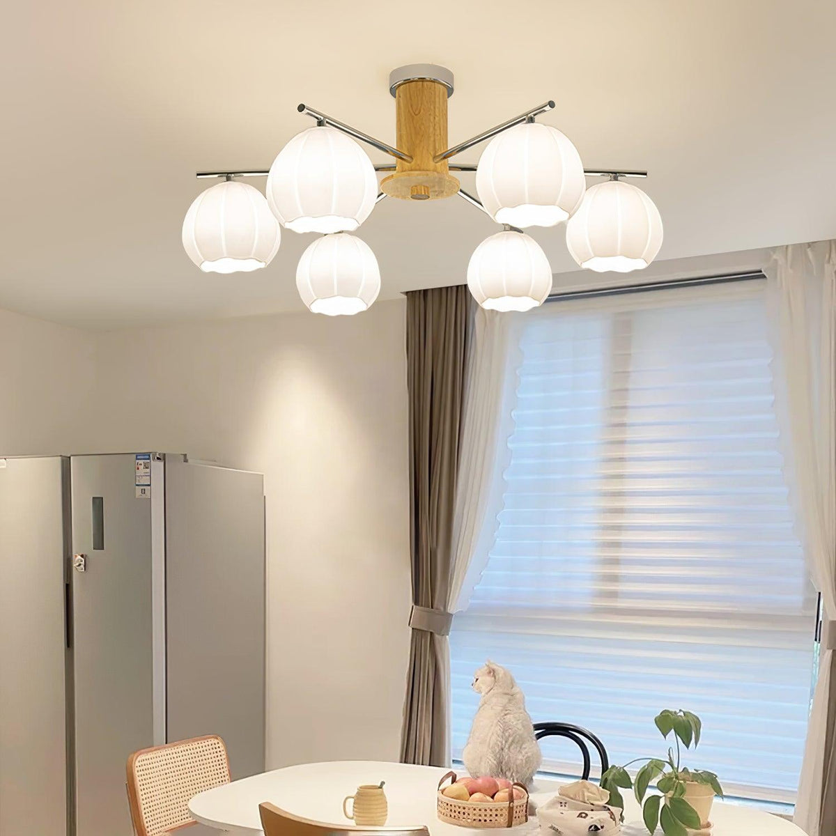 Ezoror-pohjoismainen taidetyylinen lasikattolamppu kukkanupuilla