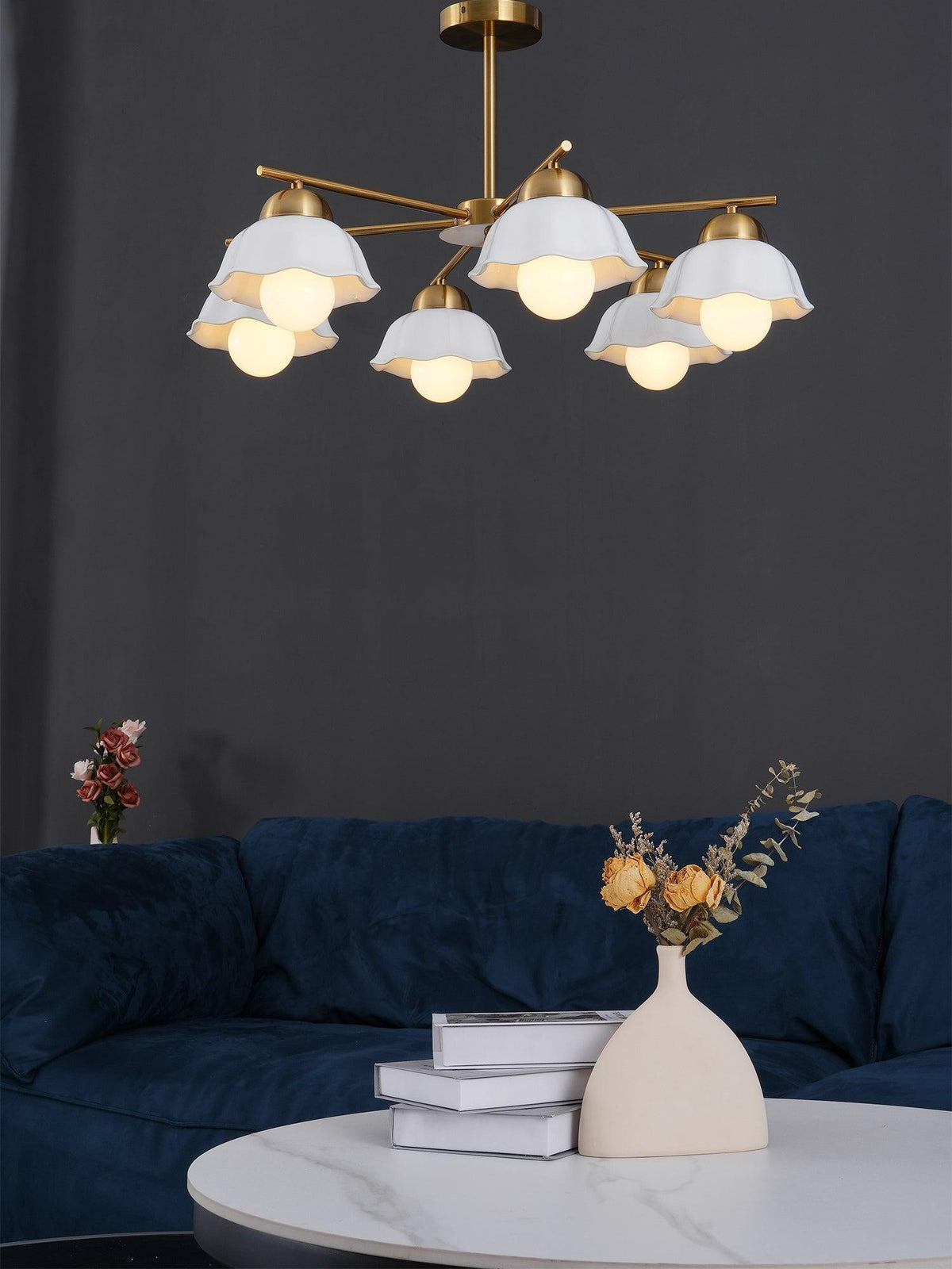 Zasila nordisk kunstnerisk keramisk loftslampe med blomsterskærm