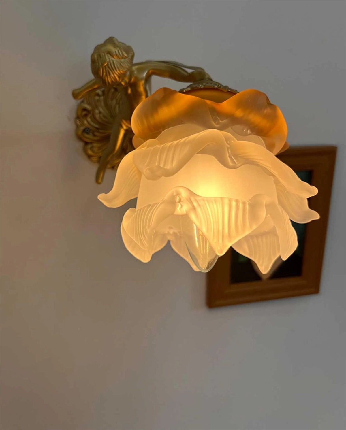Bex vägglampa i glas med flygande ängel