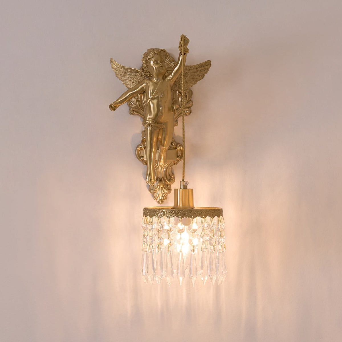 Bex vägglampa i glas med flygande ängel