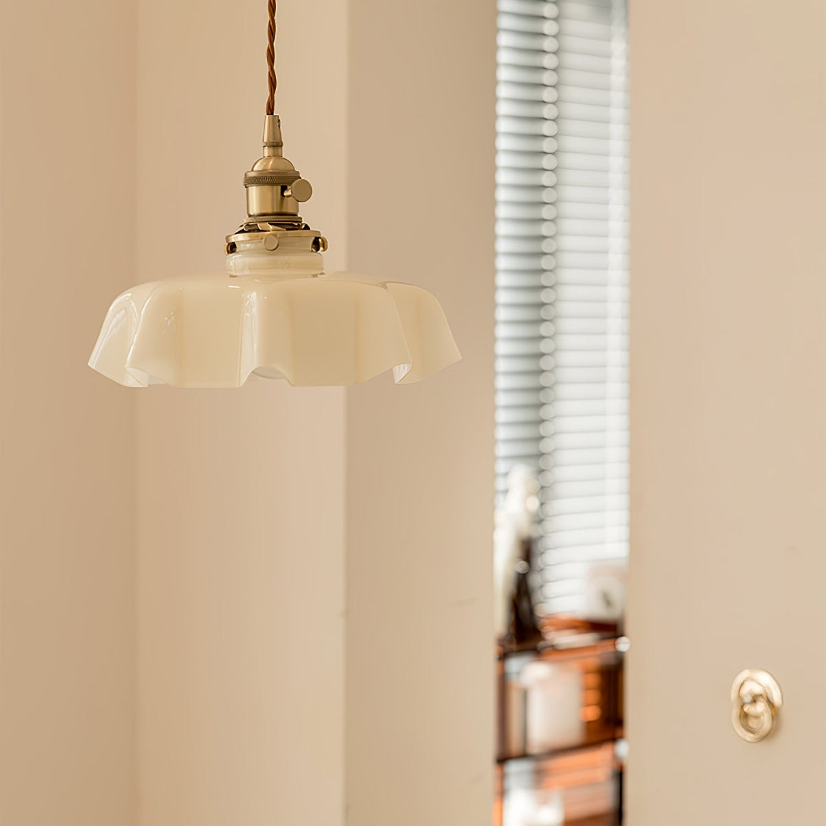 Civen Farmhouse Ruffled Pendant Light