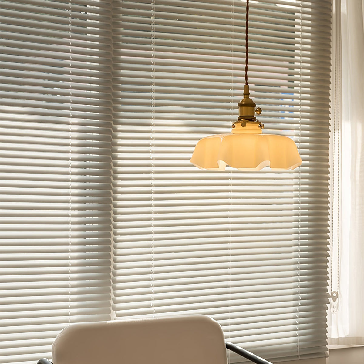 Civen Farmhouse Ruffled Pendant Light